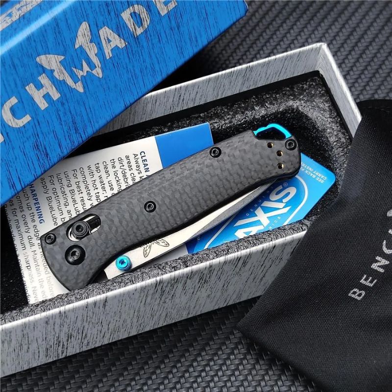 Benchmade 533 Mini Bugout Camping Knife