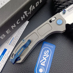 Benchmade 748 Art Knife Gray
