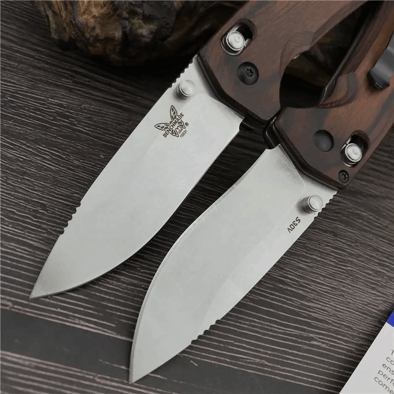Benchmade BM 15031 Hunt Wood Handles