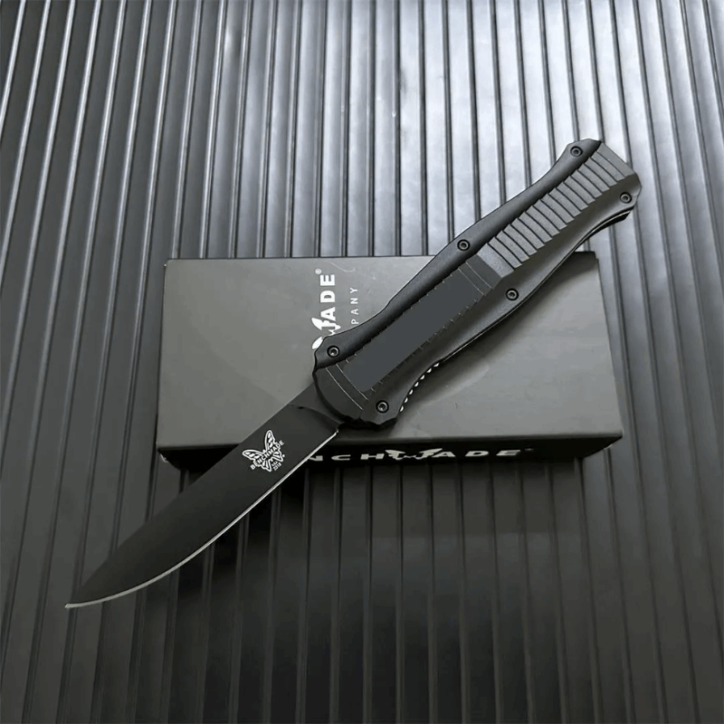 Benchmade BM 3300 3310BK Infidel Knife For Hunting