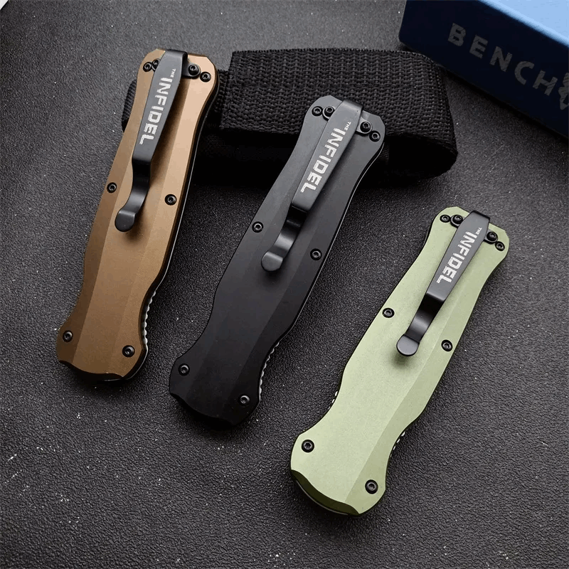 Benchmade BM 3320 Outdoor pocket Knife